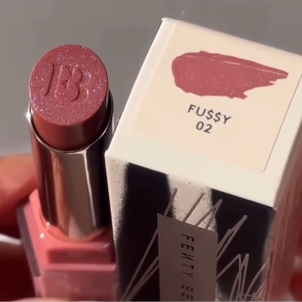 Fenty Beauty Gloss Bomb Stix - Shimmering Lip Collection BUYERS CHOICE 🌷 - Picture 6 of 17